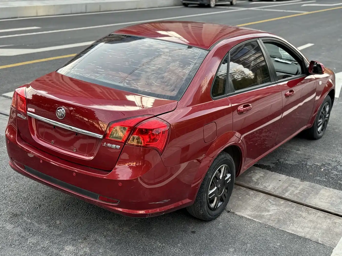 Buick Excelle 2013 1.5L Automatic Classic фото 3