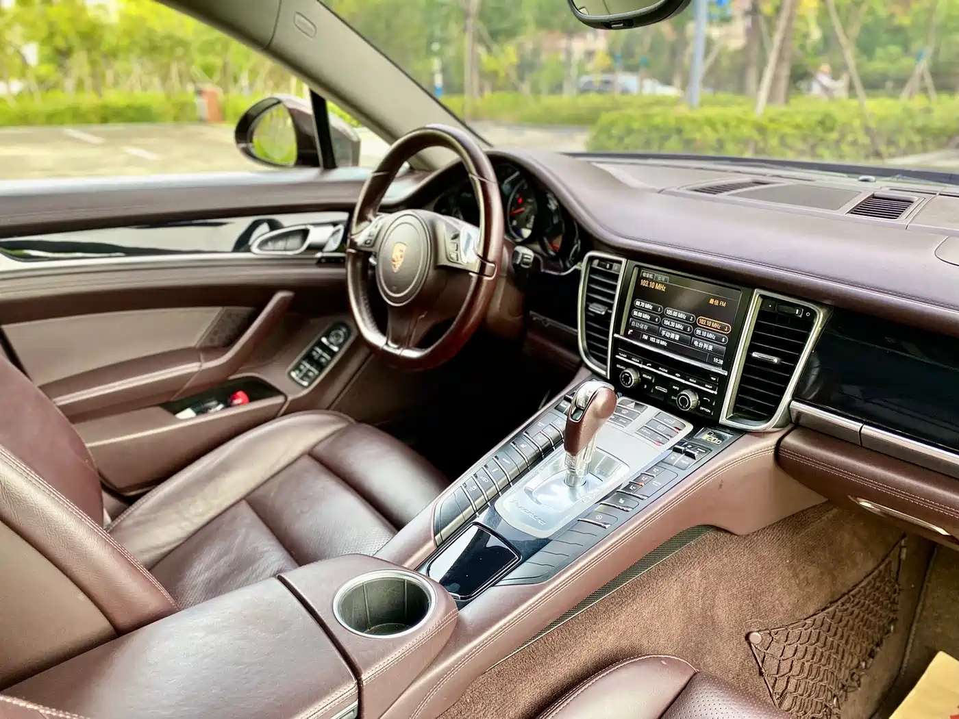 Porsche Panamera 2014 Panamera 4 3.0T фото 17