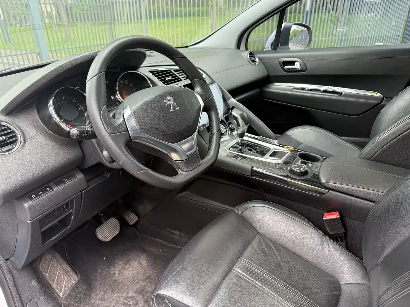Peugeot 3008 2015 1.6THP Automatic Trend Edition фото 12
