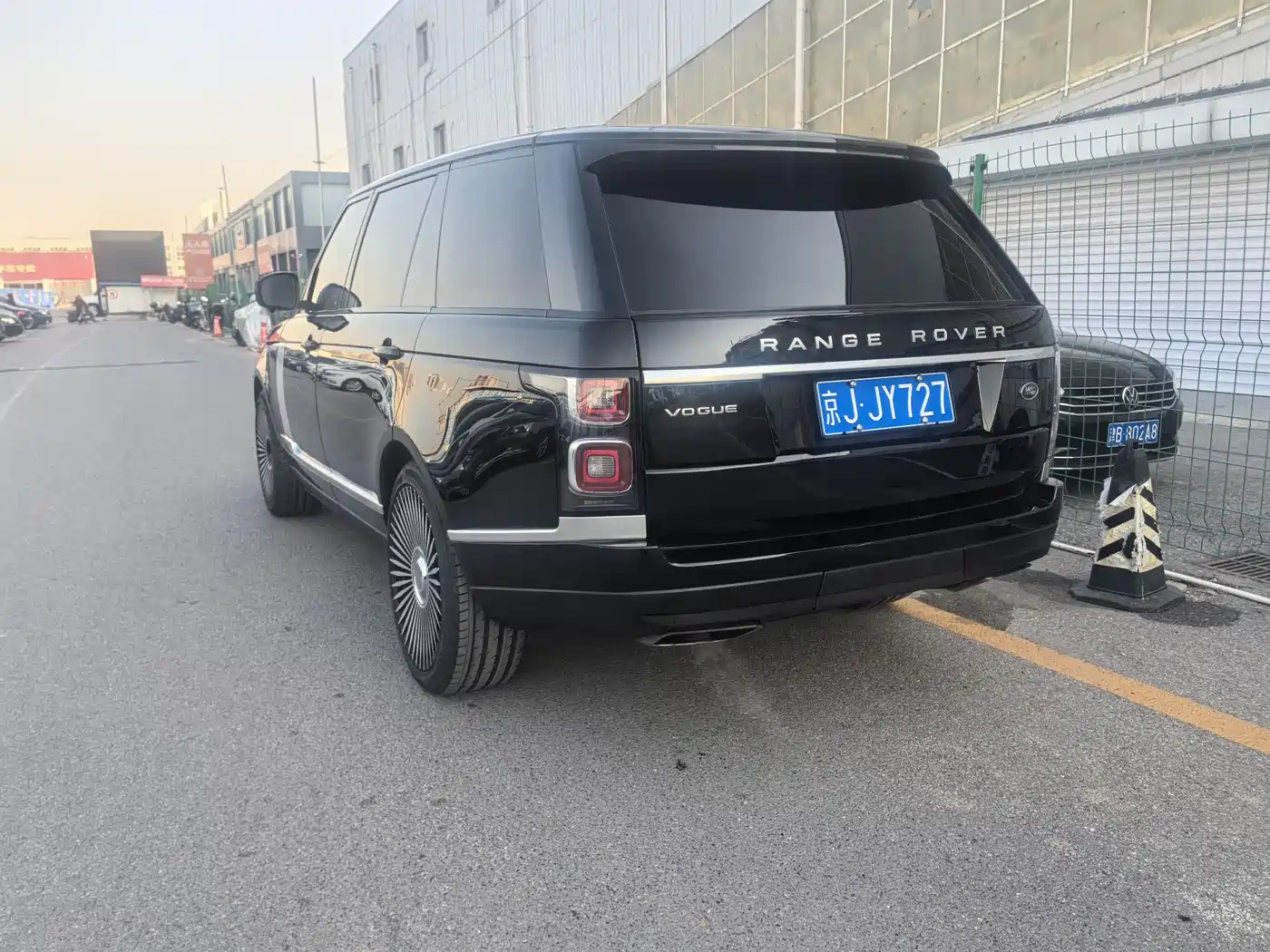 Land Rover Range Rover 2016 3.0 SC V6 Vogue LWB фото 5