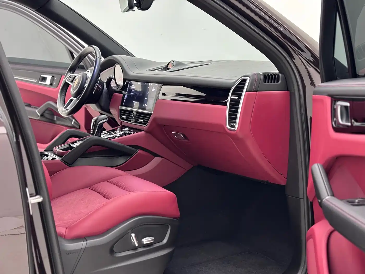 Porsche Cayenne 2019 Cayenne 3.0T фото 10