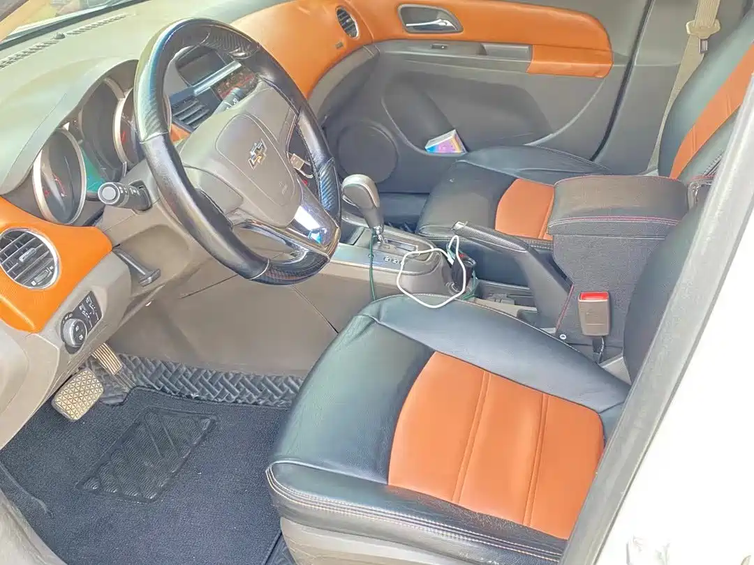 Chevrolet Cruze 2015 1.5L Classic SE AT фото 7