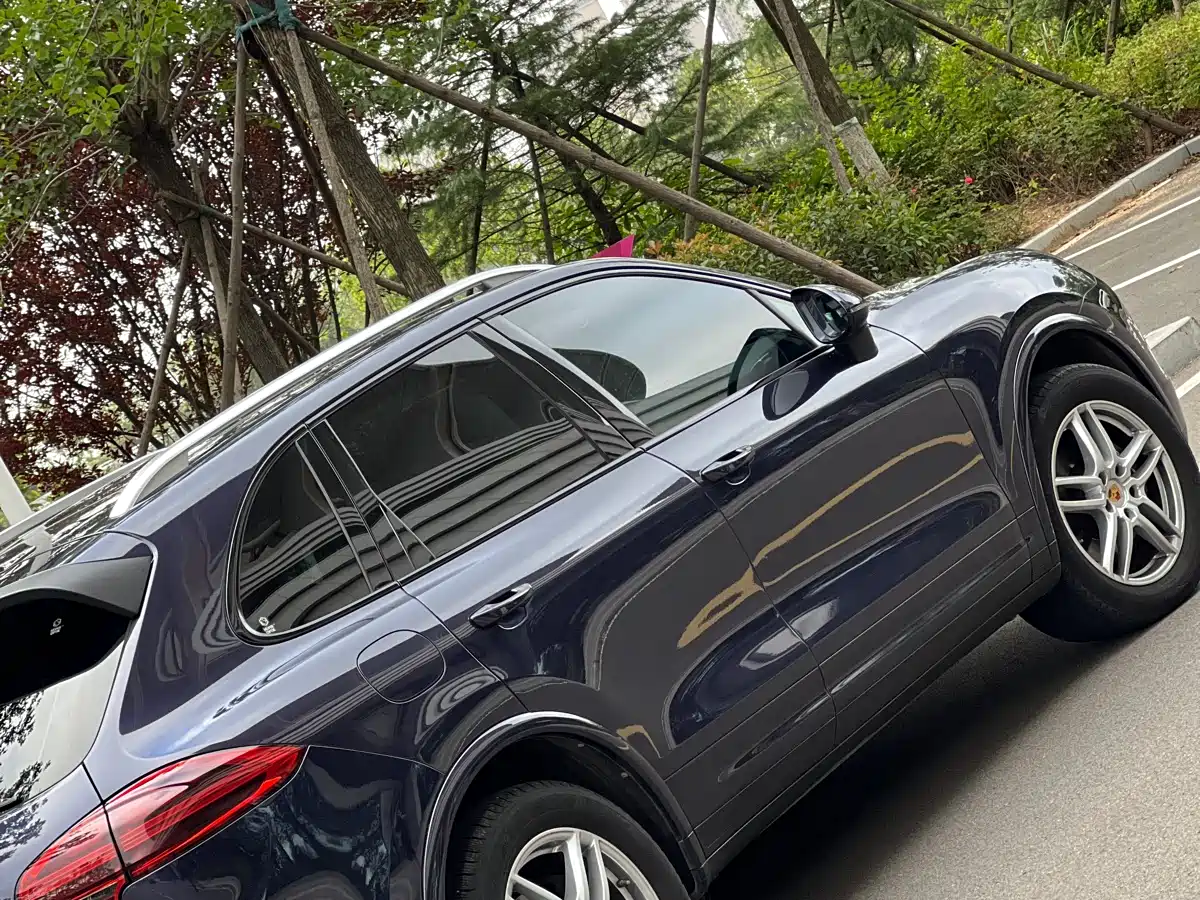 Porsche Cayenne 2016 Cayenne 3.0T фото 4