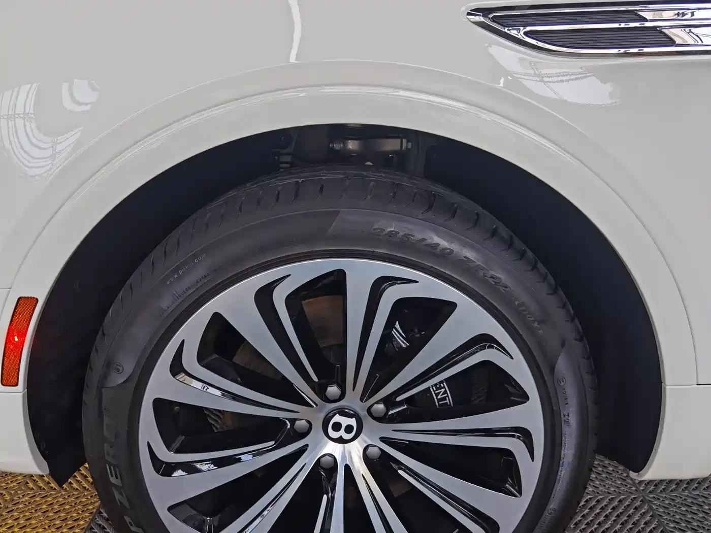 Bentley Bentayga 2026 2022 4.0T V8