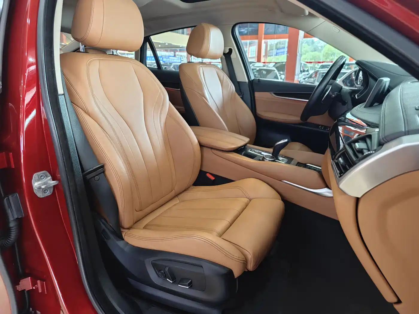 BMW X6 2015 xDrive35i Leading Type фото 16