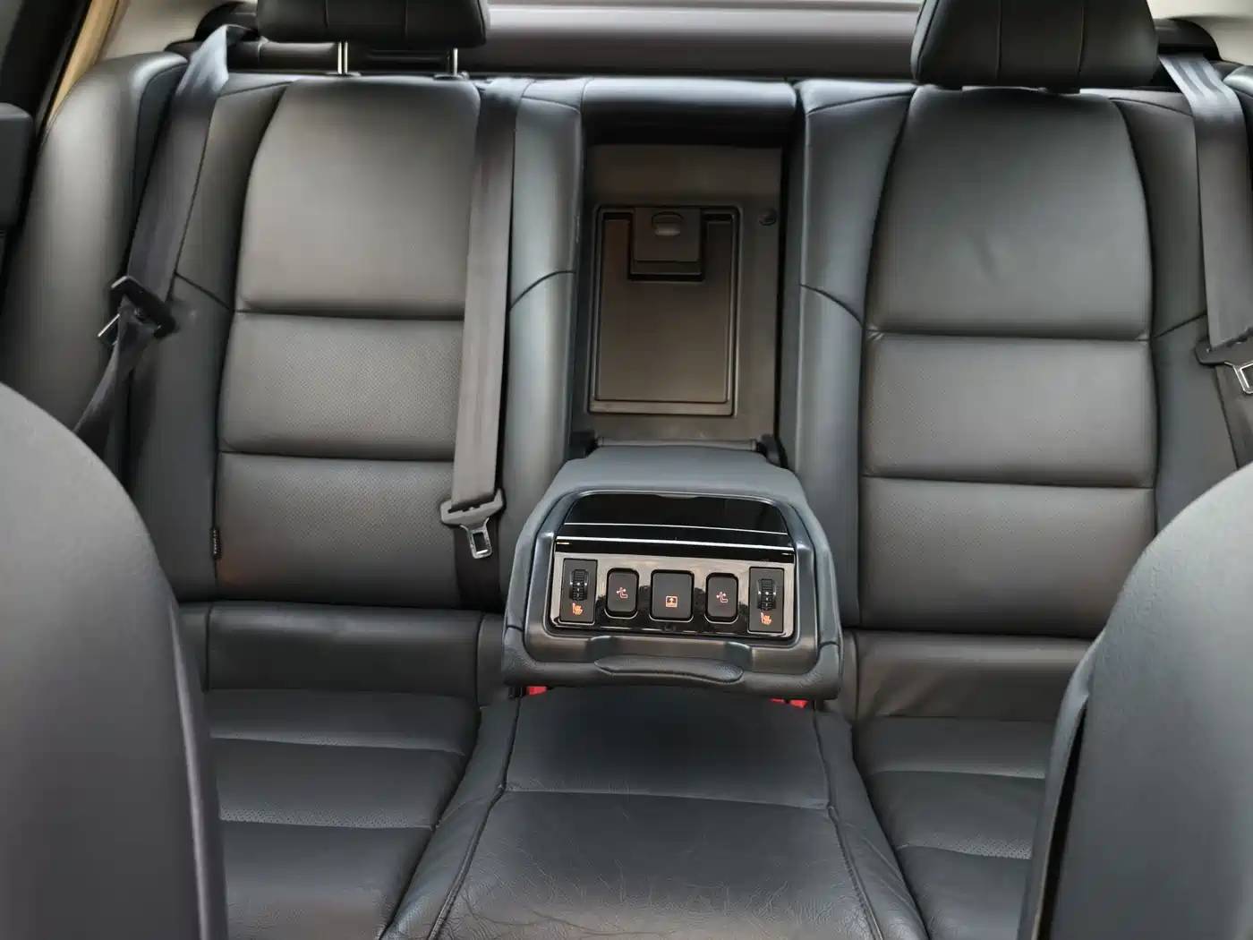 Peugeot 508 2013 2.3L Roland Garros Edition фото 15