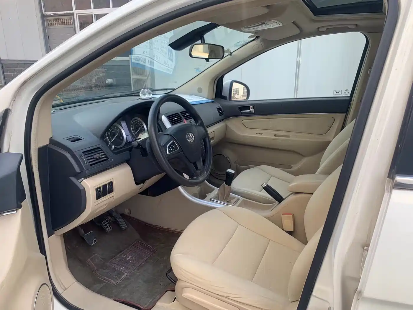 BAIC E-Series 2013 2013 Hatchback 1.5L Manual Letian Edition