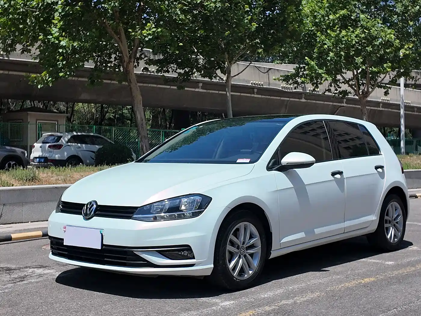 Volkswagen Golf 2019 200TSI DSG Comfort (China V) фото 4
