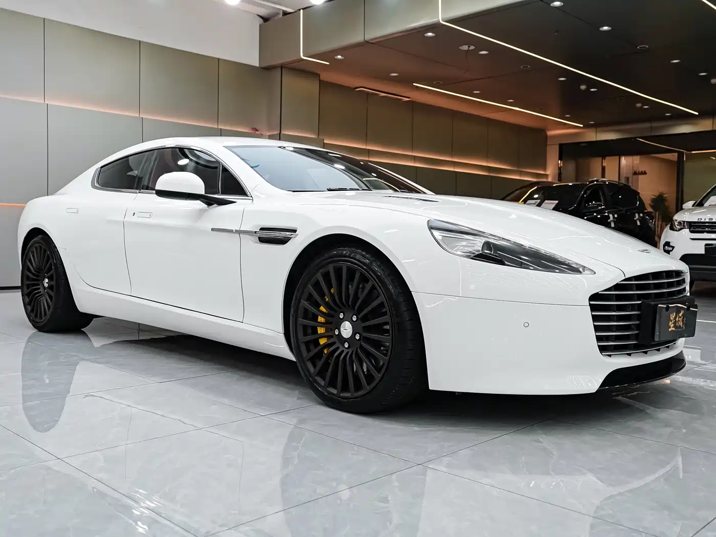 Aston Martin Rapide 2014 Model 6.0L S Centennial Edition фото 4