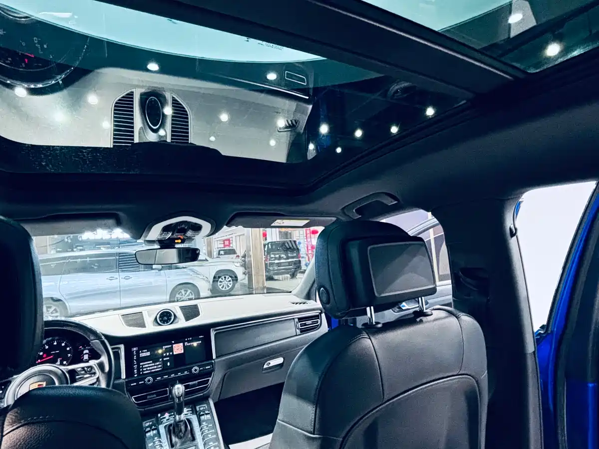Porsche Macan 2018 Macan 2.0T фото 11