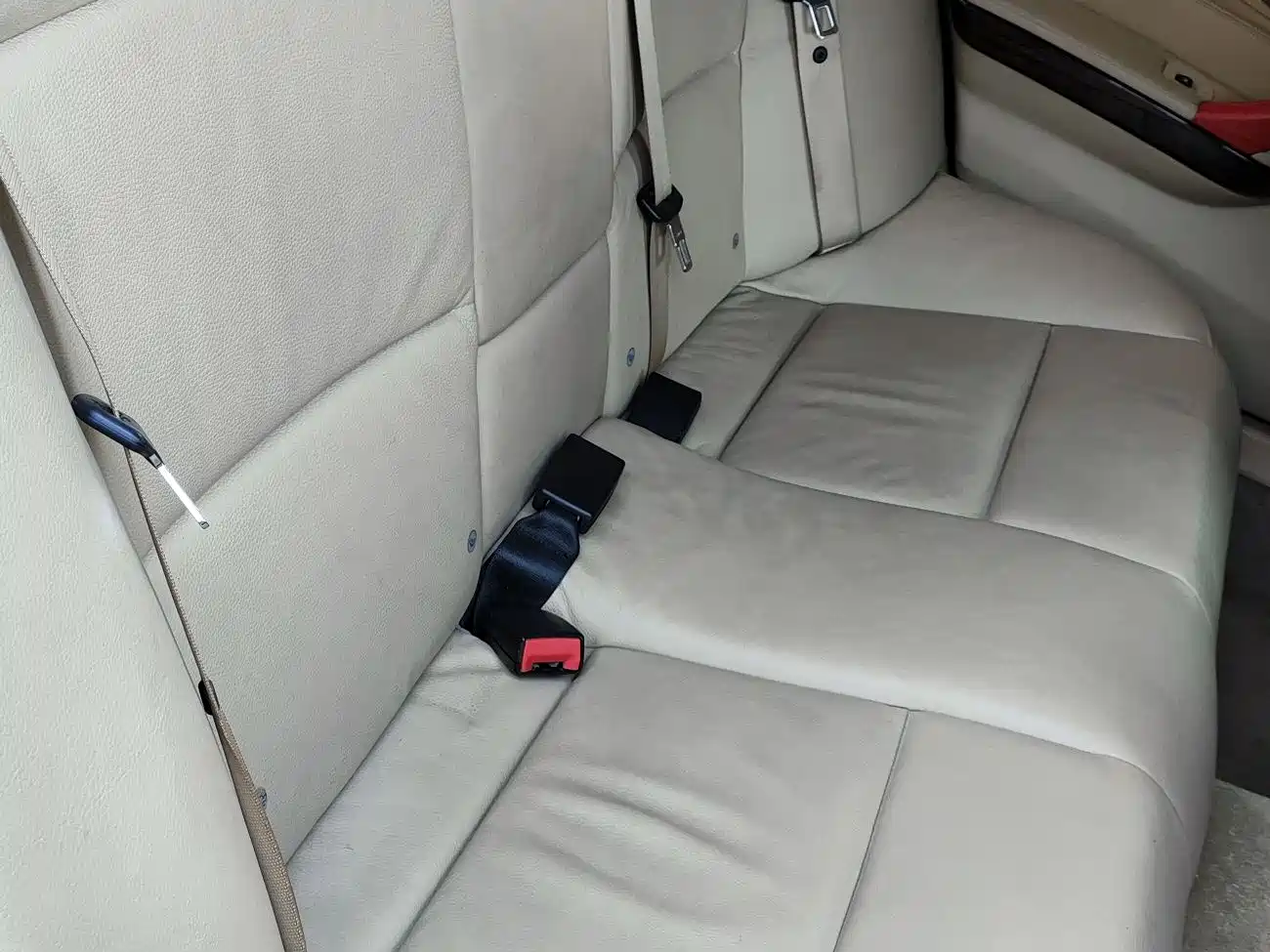 BMW 3 Series (Import) 2010 320i Luxury фото 18