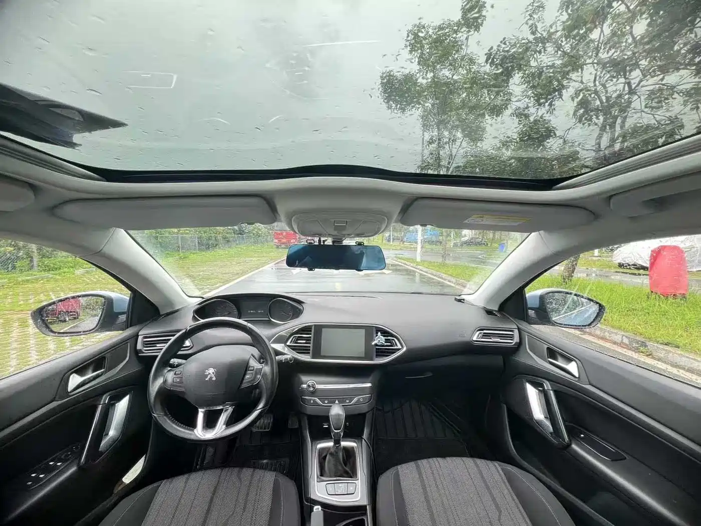 Peugeot 308S 2016 2015 1.2T Auto Dynamic Edition