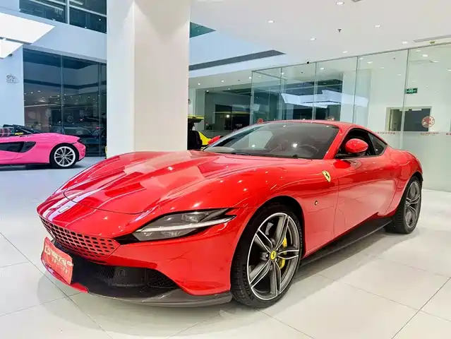 Ferrari Roma 2021
