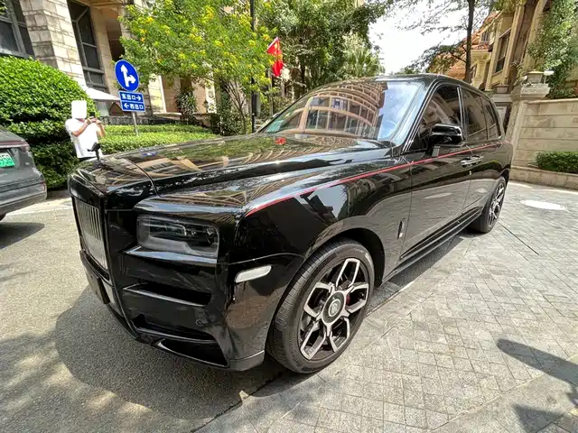 ROLLS-ROYCE CULLINAN