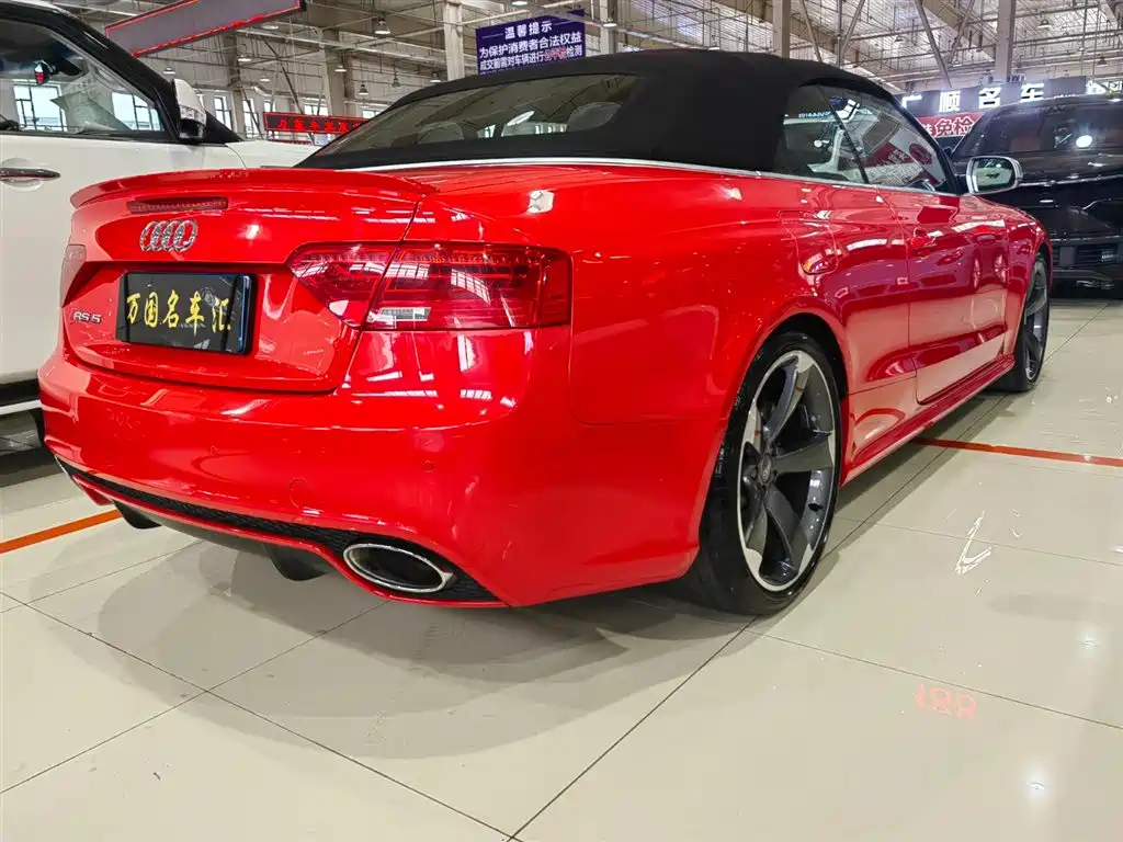 Audi RS 5 2013 RS 5 Cabriolet фото 5