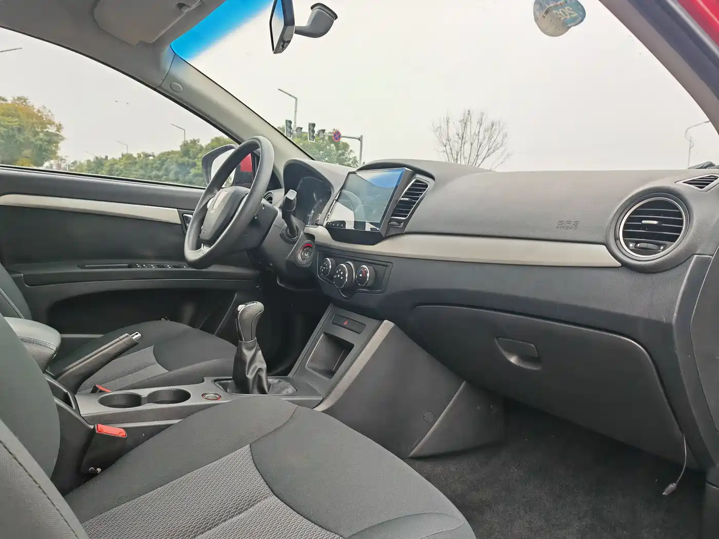 Roewe 350 2015 2014 1.5L Manual Swift Edition