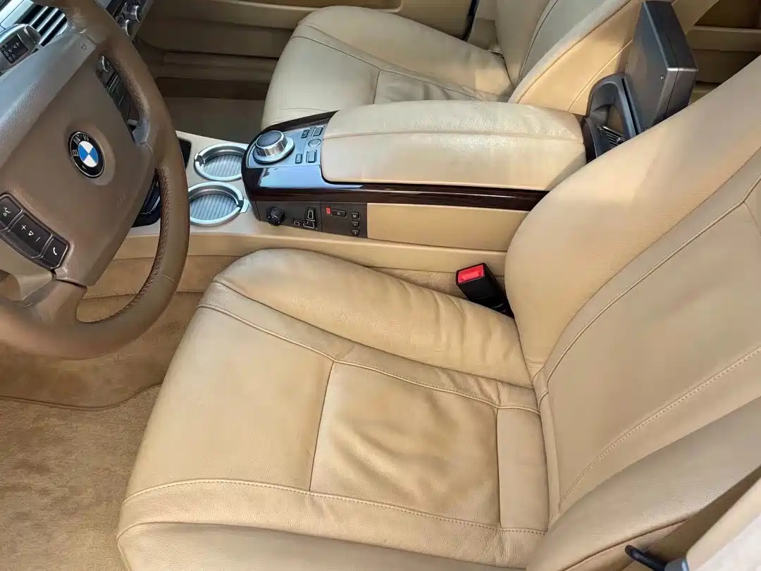 BMW 7 Series 2008 Model 730Li Classic Edition фото 17