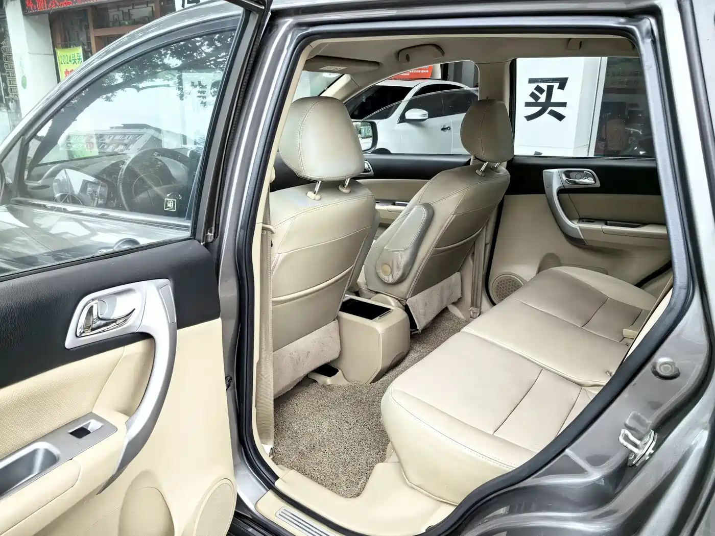 Haval H6 2011 2.0L Manual 2WD Elite Edition фото 9