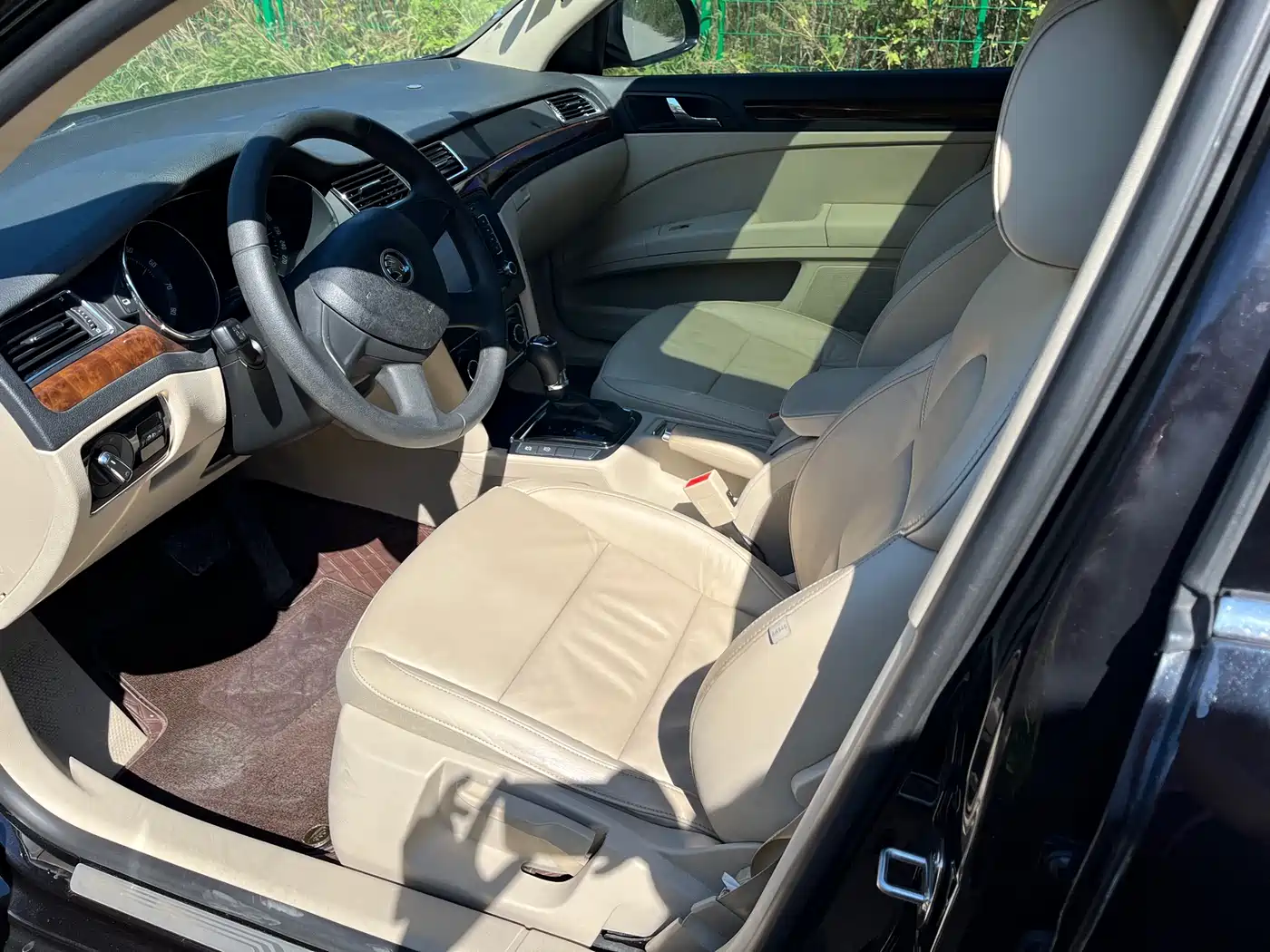 Škoda Superb 2013 1.8TSI Automatic Elite Edition фото 9