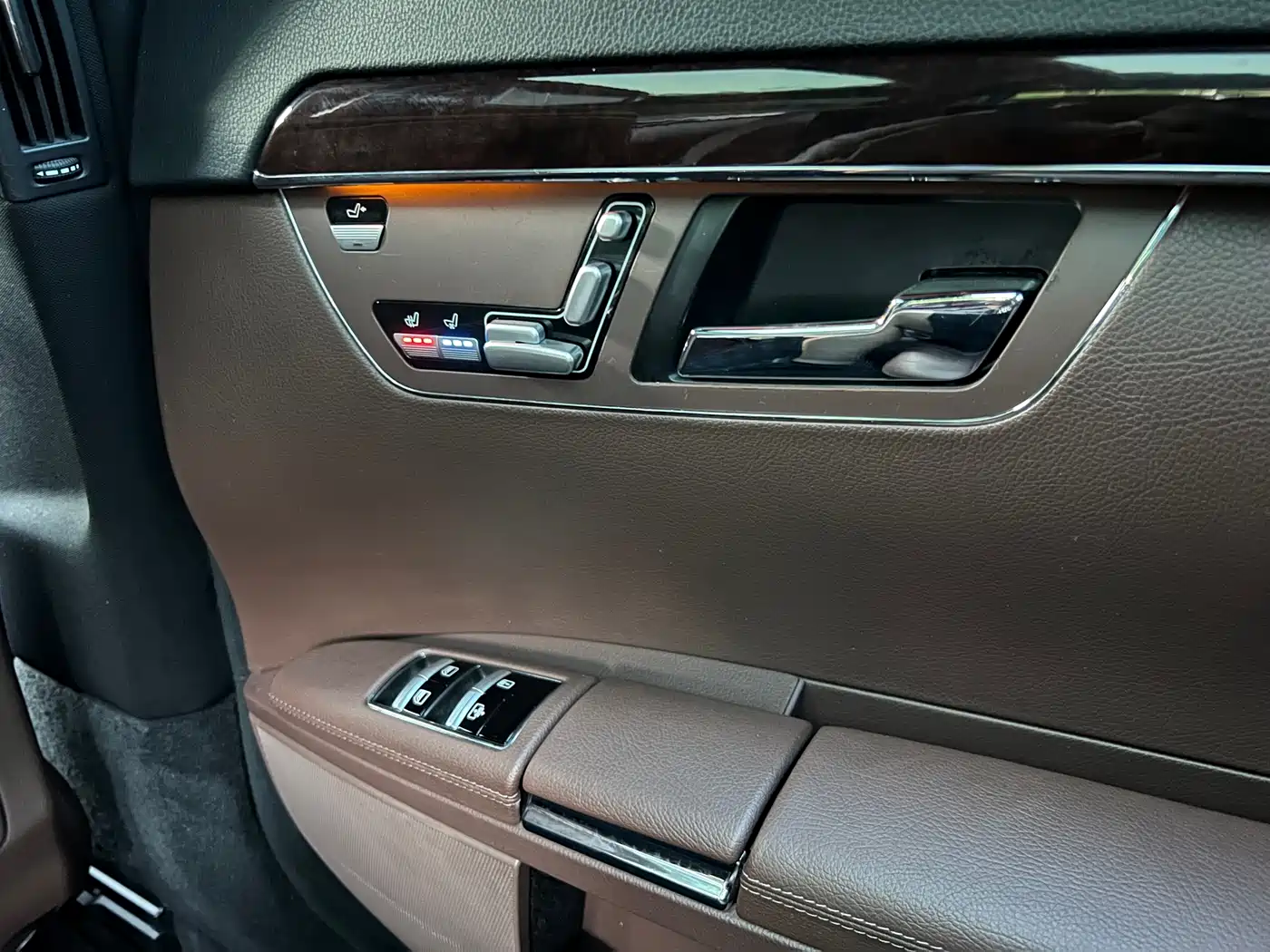 Mercedes-Benz S-Class 2010 S 350 L Luxury фото 20