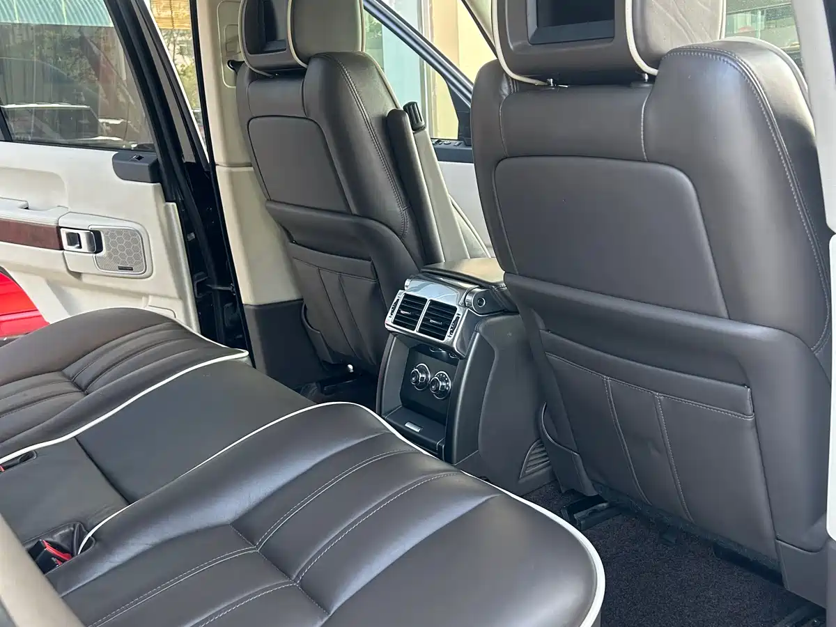 Land Rover Range Rover 2012 5.0 NA V8 фото 11