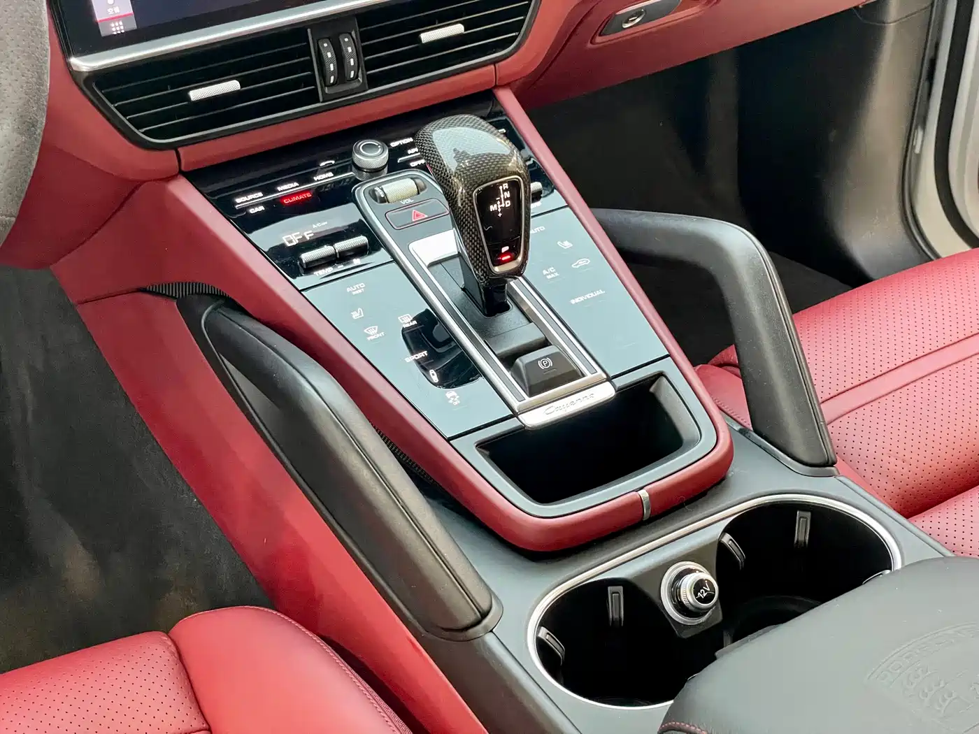 Porsche Cayenne 2019 Cayenne 3.0T фото 22