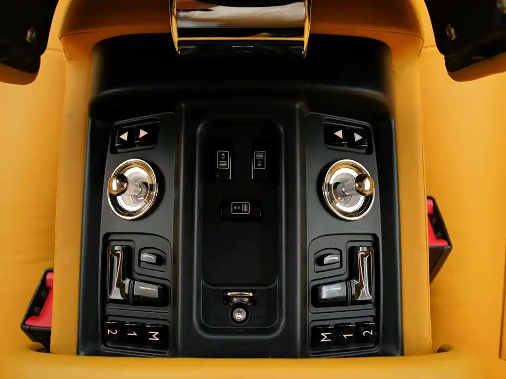 Rolls-Royce Phantom 2014 2013 6.7L Extended Wheelbase (EWB)