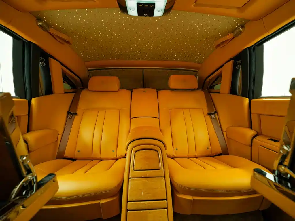 Rolls-Royce Phantom 2014 2013 6.7L Extended Wheelbase (EWB)