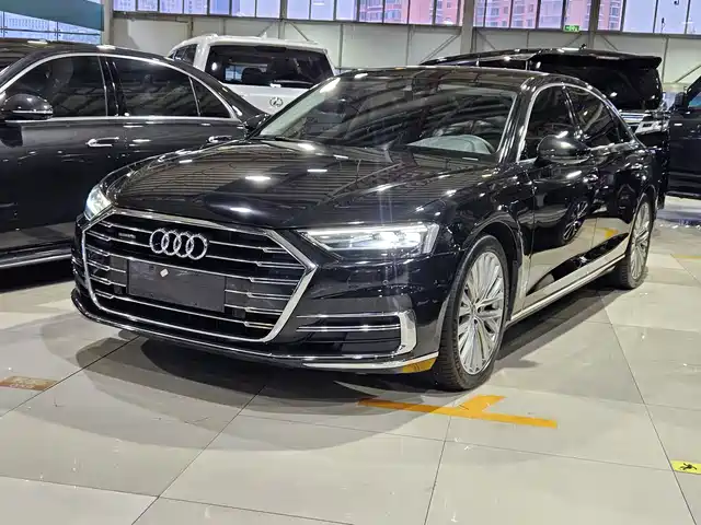 Audi A8 2022 A8L 50 TFSI quattro Comfort Collector's Edition
