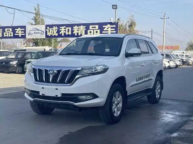  Foday Lanfu 2017 2.0T Gasoline Manual 4WD Luxury 7-seater