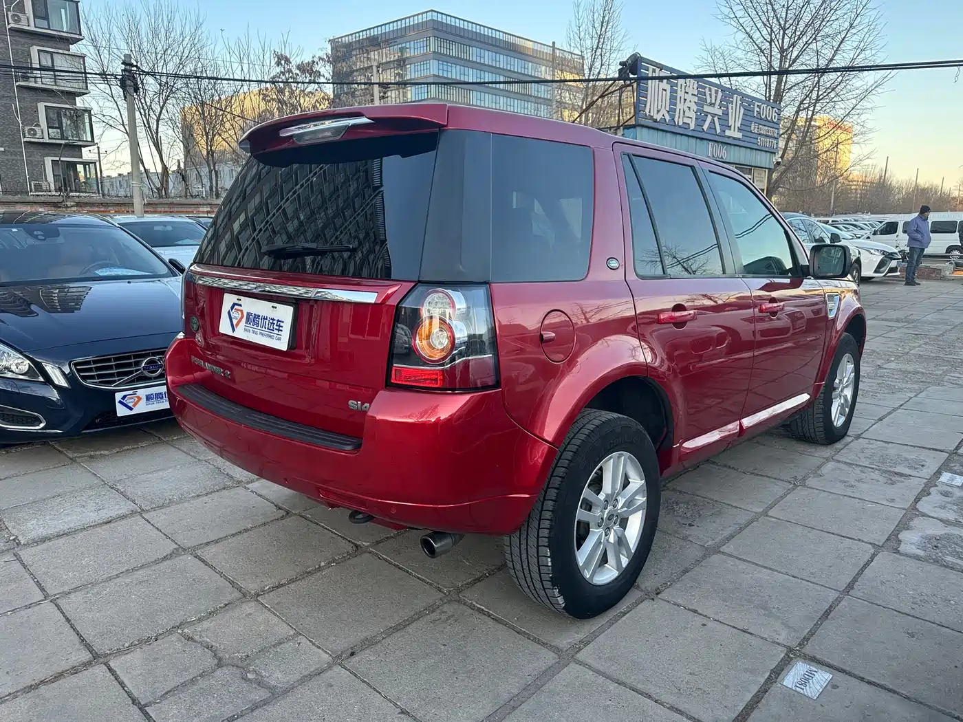 Land Rover Freelander 2 2014 2.0T Si4 SE Gasoline Edition фото 4