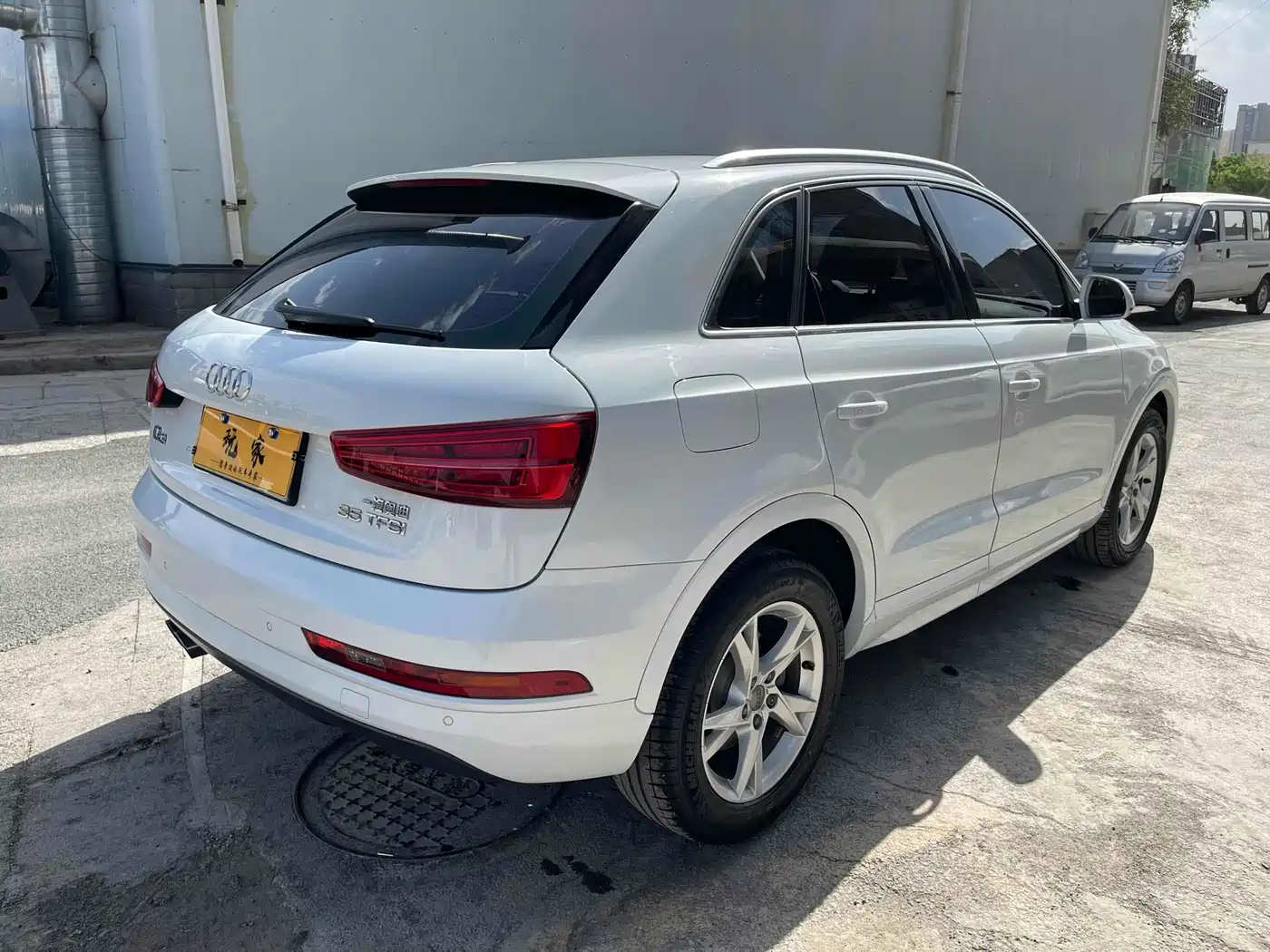 Audi Q3 2018 30th Anniversary Edition 35 TFSI Fashion фото 18