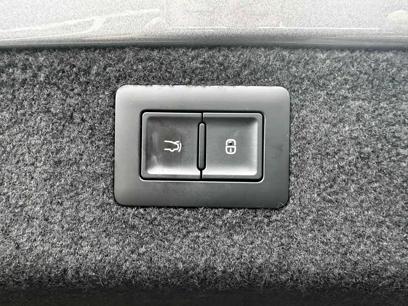 BYD Han 2022 DM-i 242KM Flagship фото 21