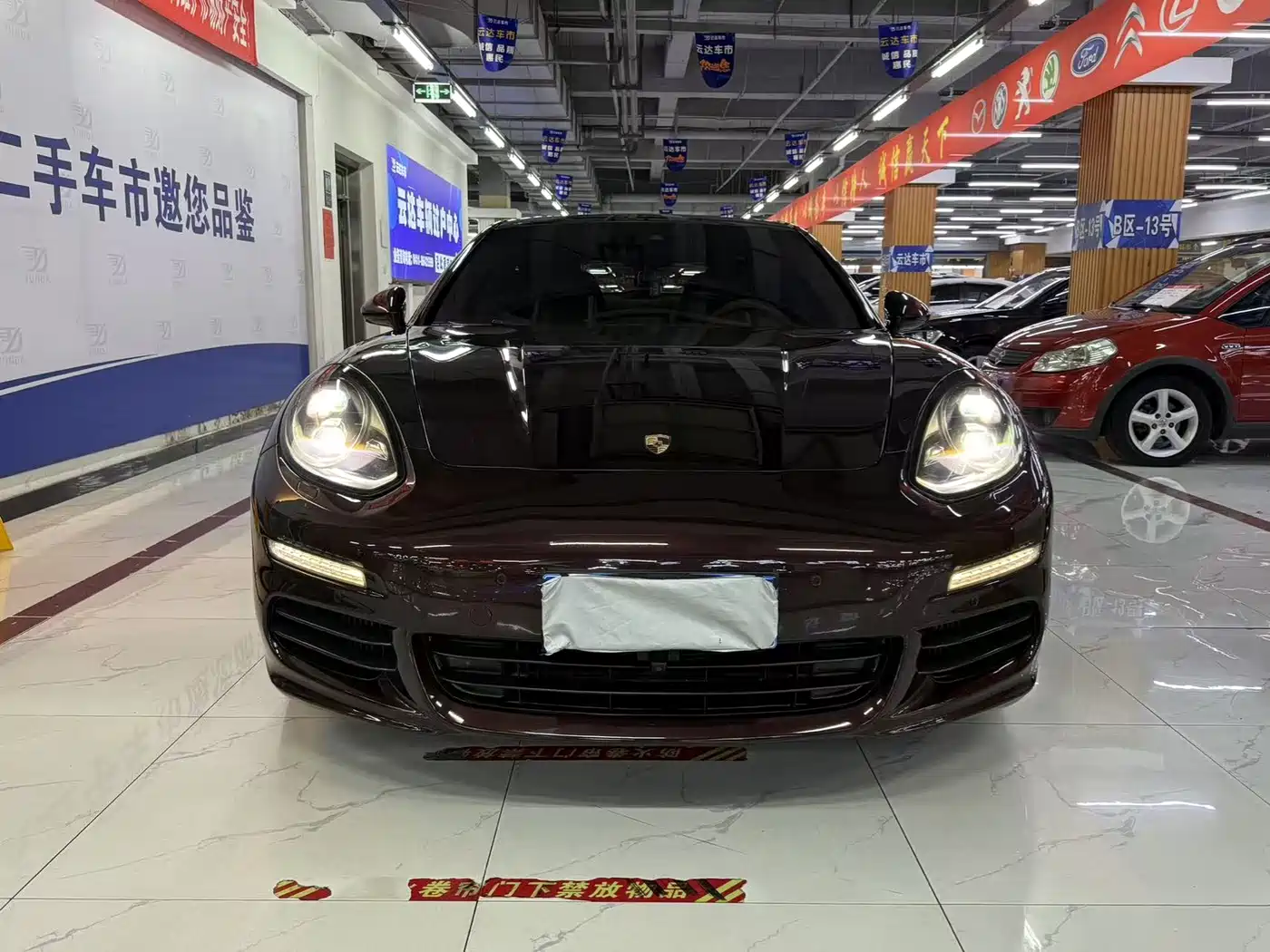 Porsche Panamera 2014 Panamera 4 3.0T