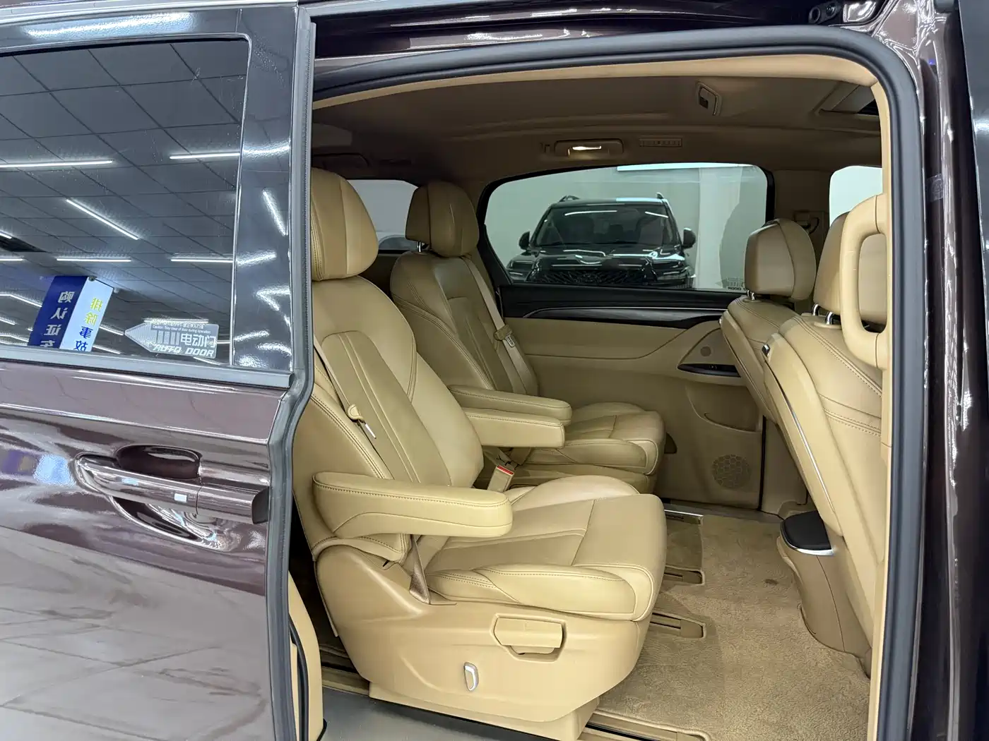 Buick GL8 2021 ES Landlord 653T Premium фото 7