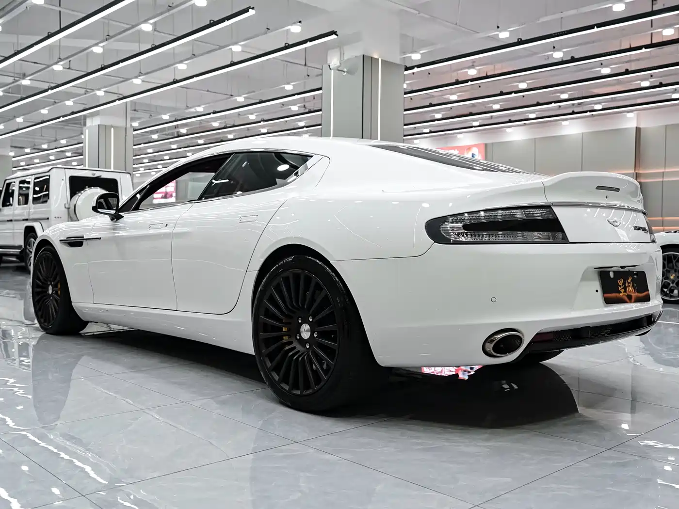 Aston Martin Rapide 2014 Model 6.0L S Centennial Edition фото 7