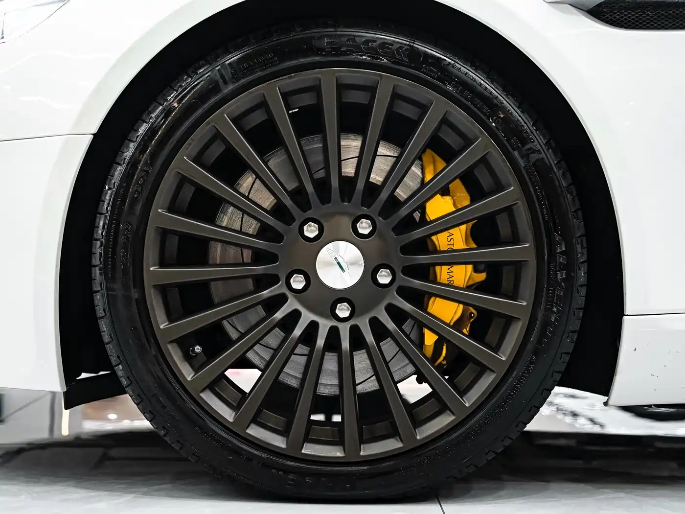 Aston Martin Rapide 2014 Model 6.0L S Centennial Edition фото 10