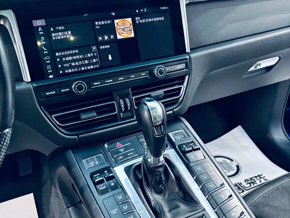 Porsche Macan 2018 Macan 2.0T фото 8