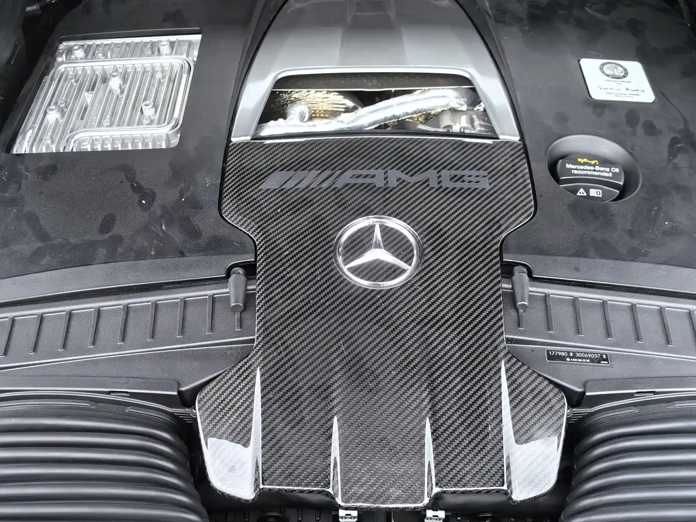 Mercedes-Benz GLS AMG 2024 AMG GLS 63 4MATIC+ фото 17