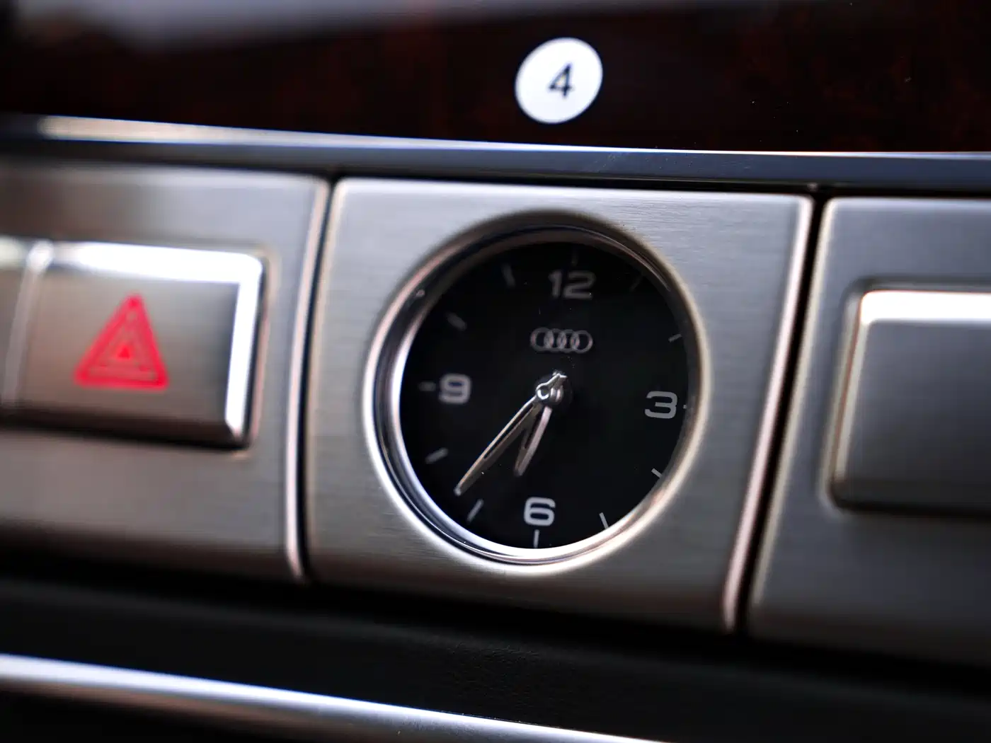 Audi A8 2013 A8L 6.3 FSI W12 quattro Flagship фото 15