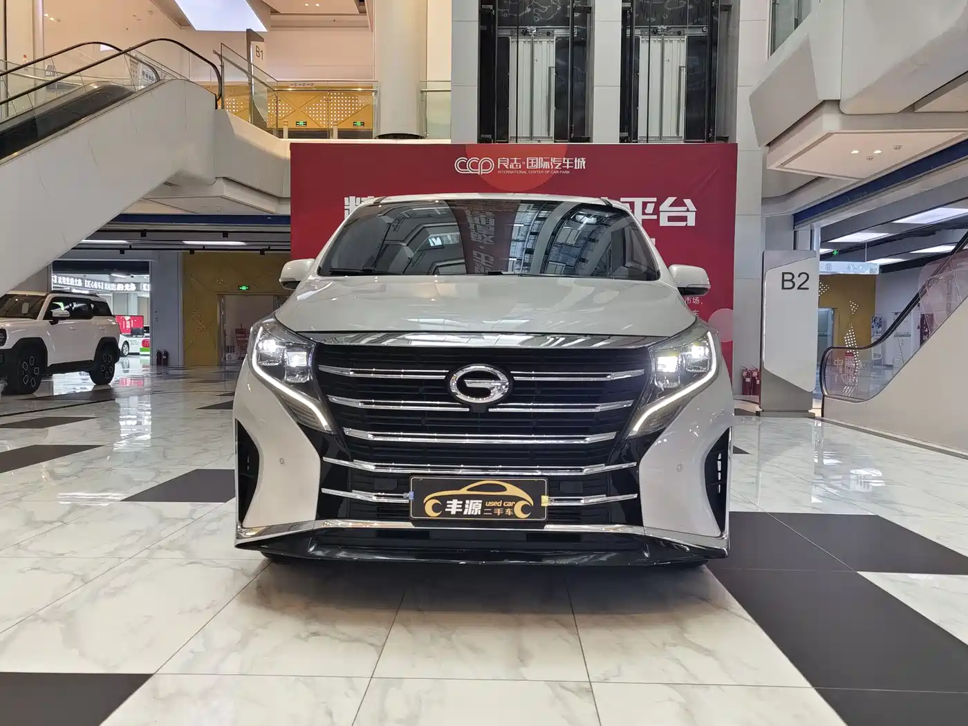 GAC Trumpchi Trumpchi M8 2021 Leading Show Series 390T Prestige Edition фото 2