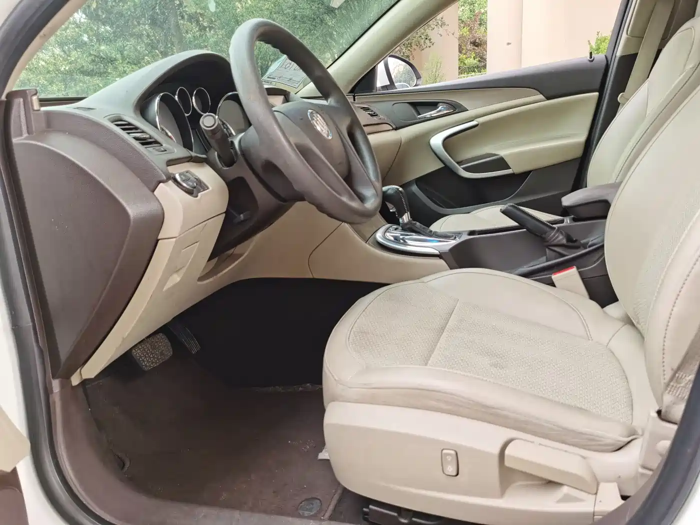 Buick Regal 2012 Model 2.0L Comfort фото 4