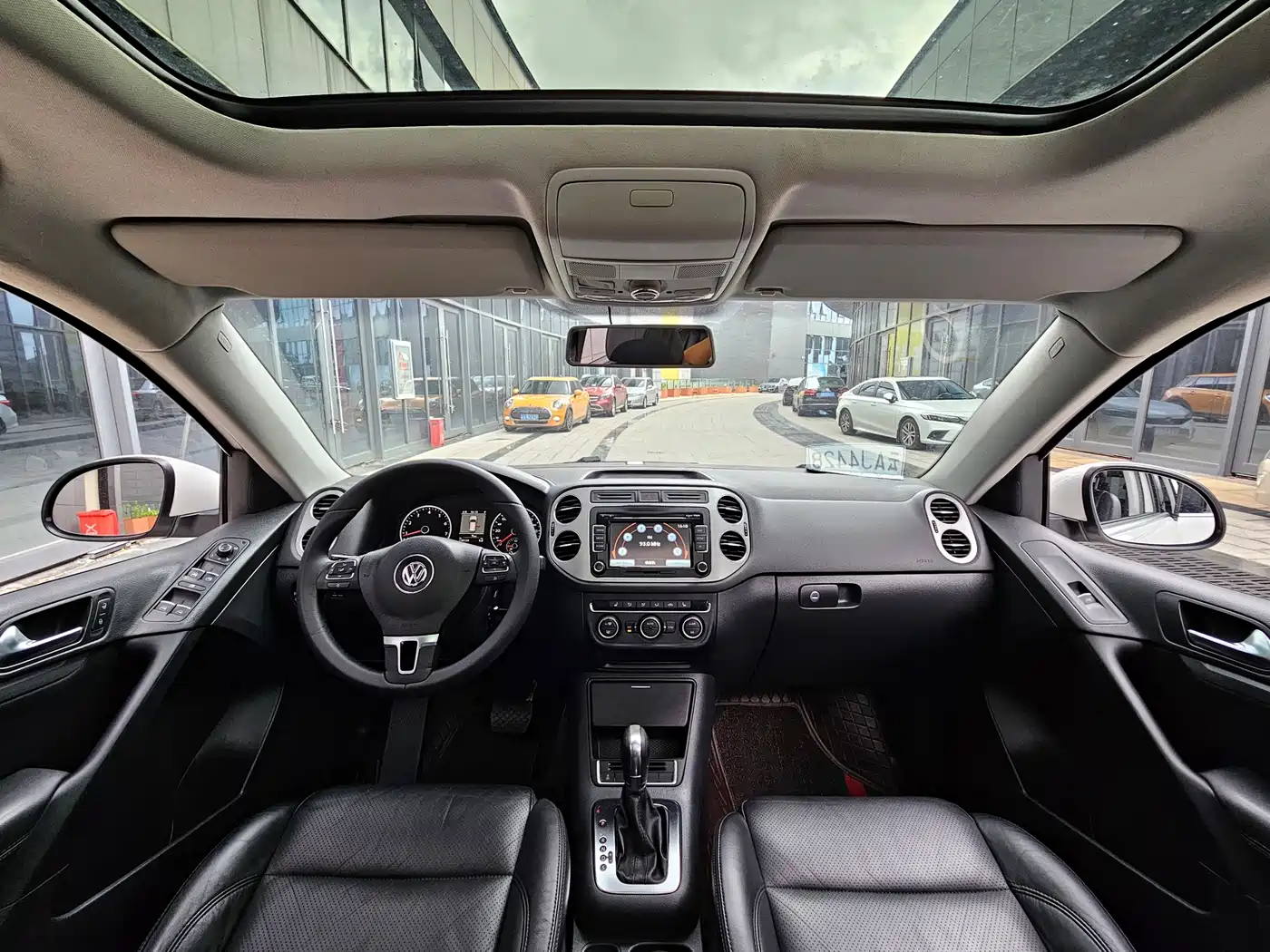 Volkswagen Tiguan 2013 2.0TSI Auto 4WD Luxury Edition фото 11