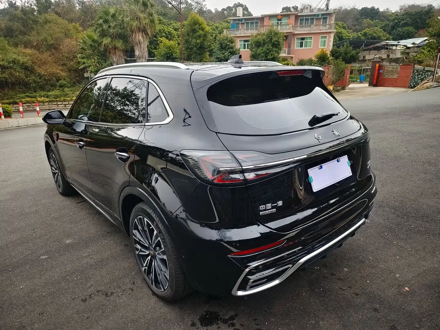 Hongqi HONGQI HS5