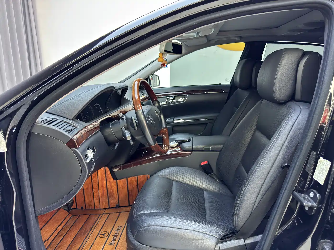 Mercedes-Benz S-Class 2012 S 400 L HYBRID Grand Edition фото 13