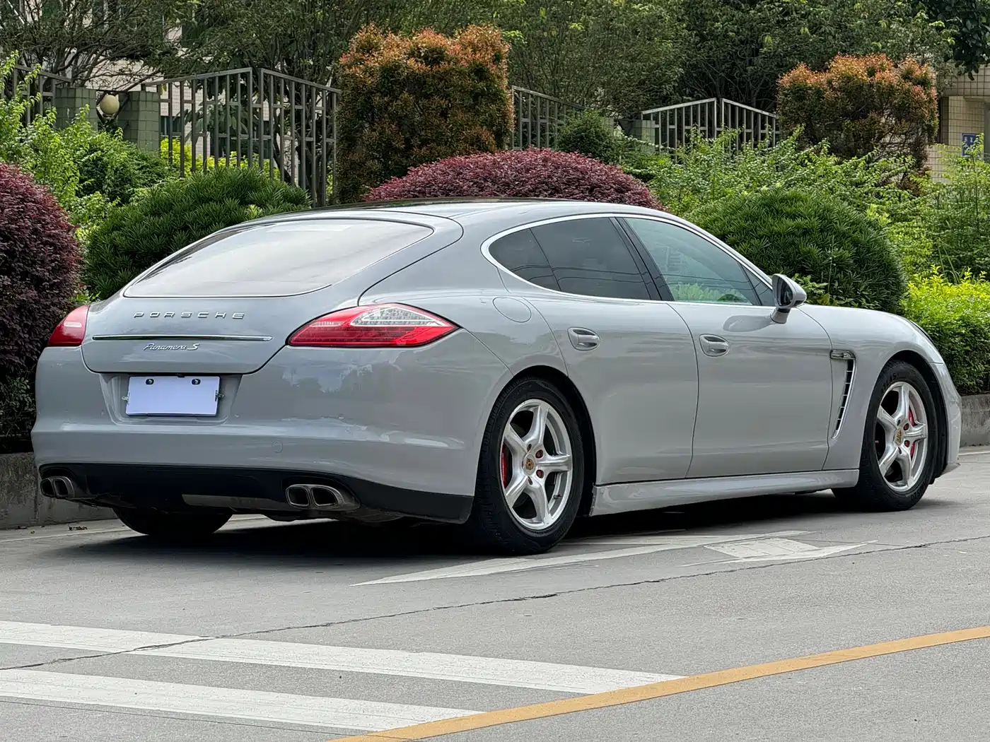 Porsche Panamera 2010 Panamera 3.6L фото 8