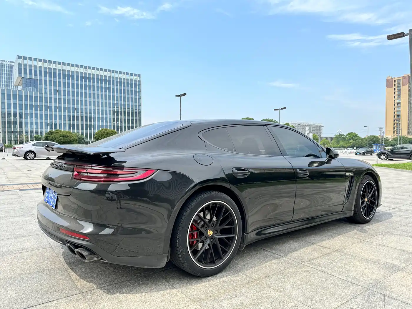 Porsche Panamera 2010 Panamera 4 3.6L фото 14