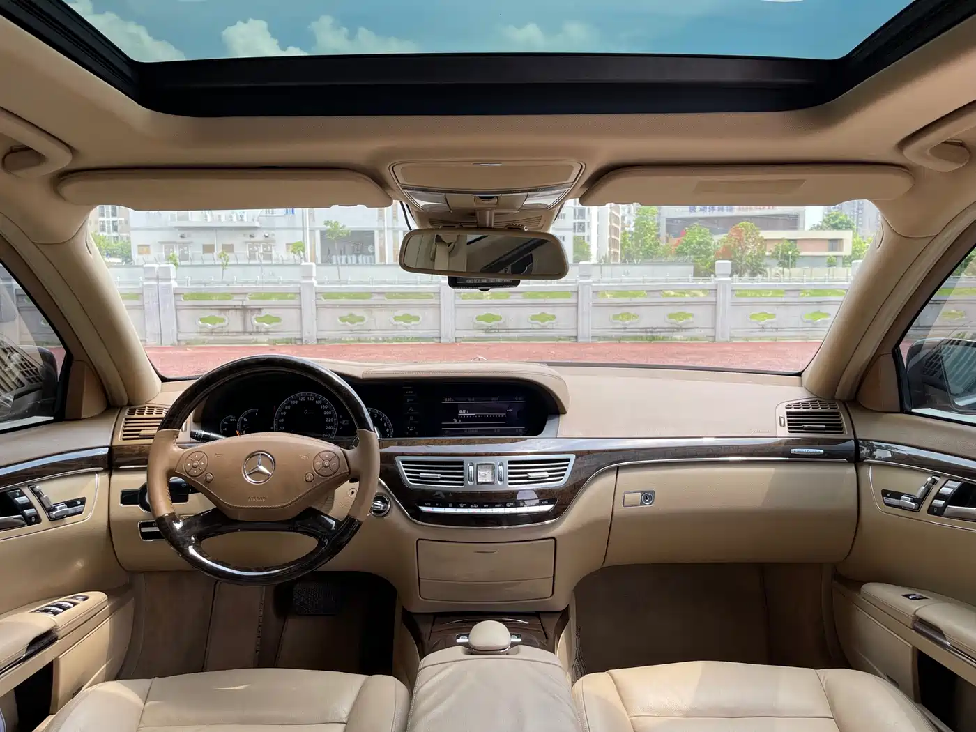 Mercedes-Benz S-Class 2012 S 300 L Business Grand Edition фото 5