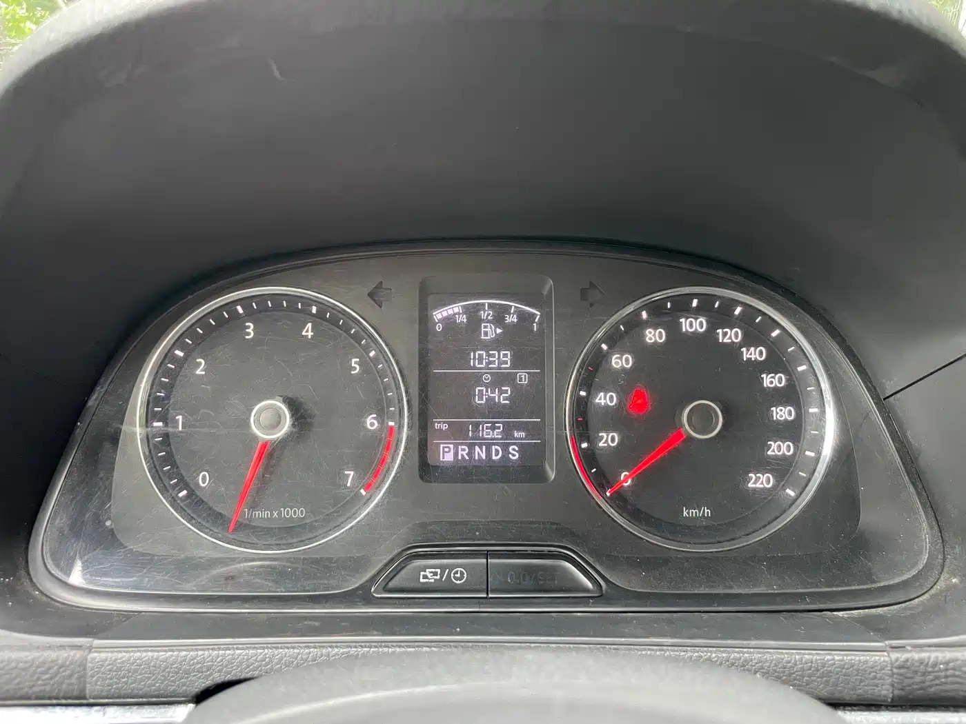 Volkswagen Lavida 2013 1.6L Automatic Comfort Edition фото 13