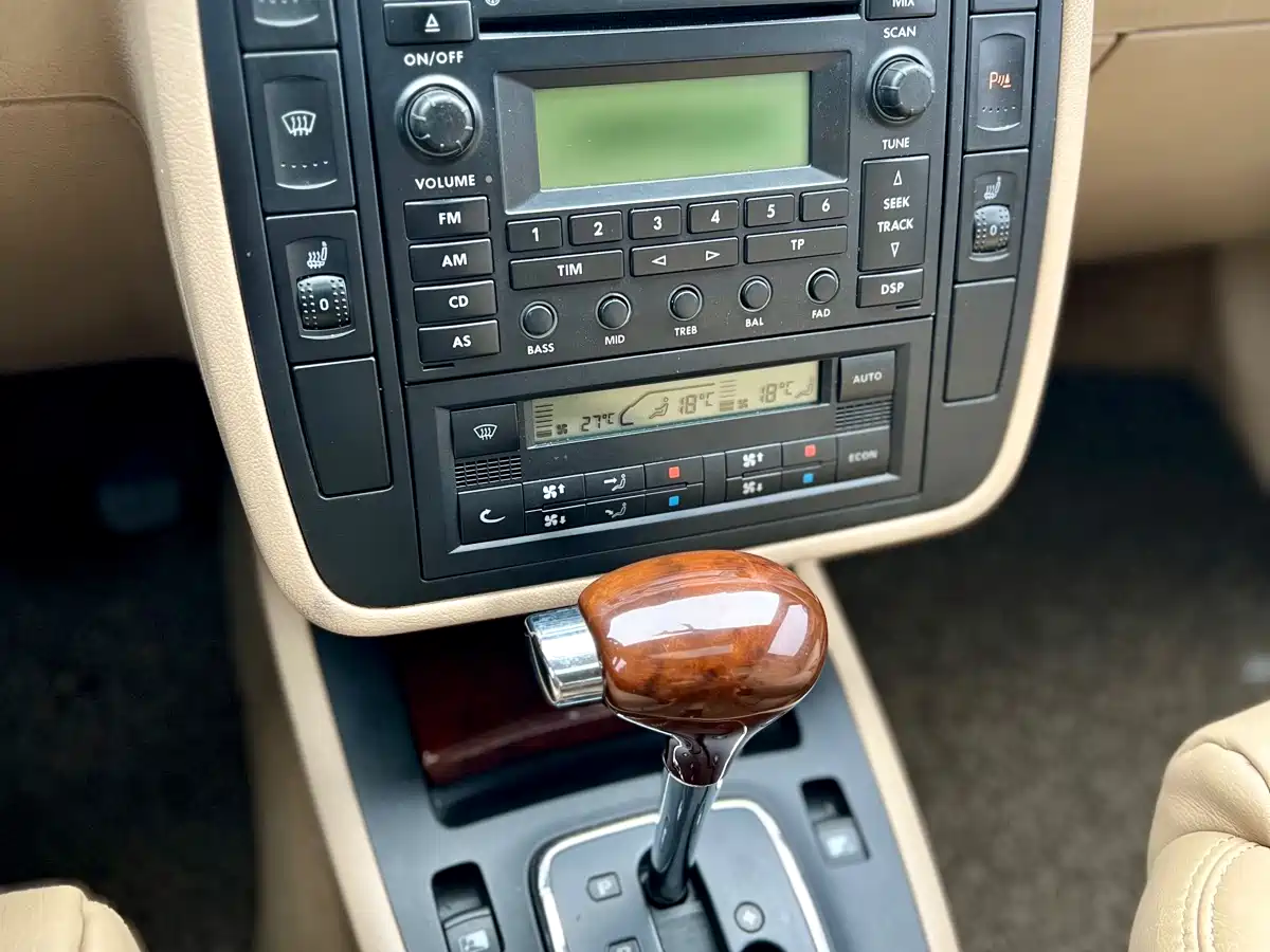 Volkswagen Sharan 2004 Model 1.8T Automatic фото 11